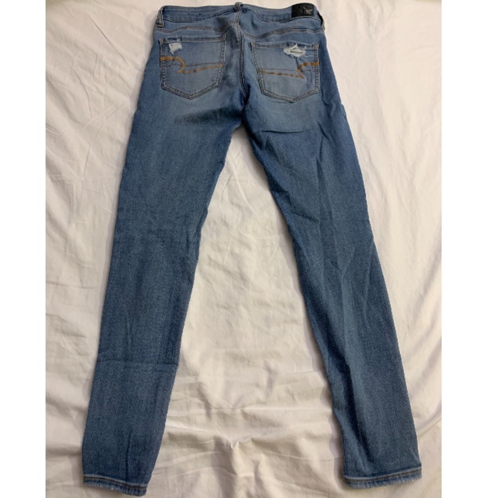 Jeans - Picture 2 of 3